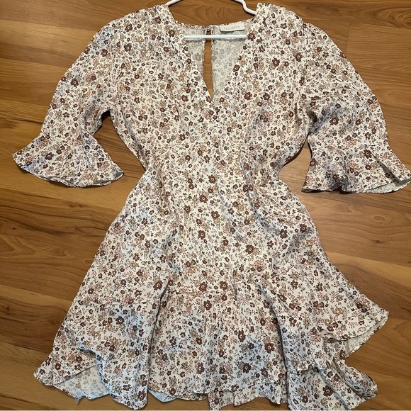 Chic Floral Midi Dress in Cream and Brown - Picture 1 of 5